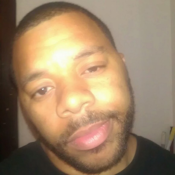 Meet your Posher, Richard - Picture 1 of 1